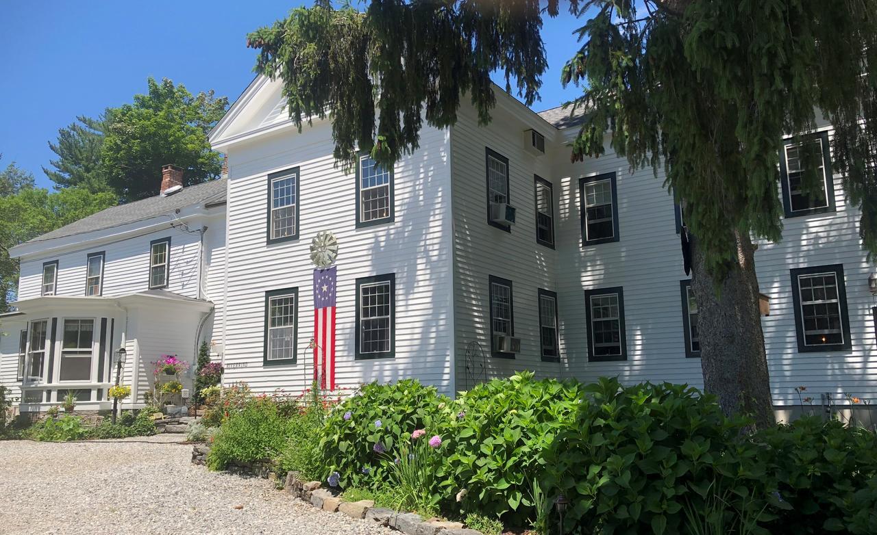 Riverwind Inn Bed And Breakfast Deep River Exterior foto